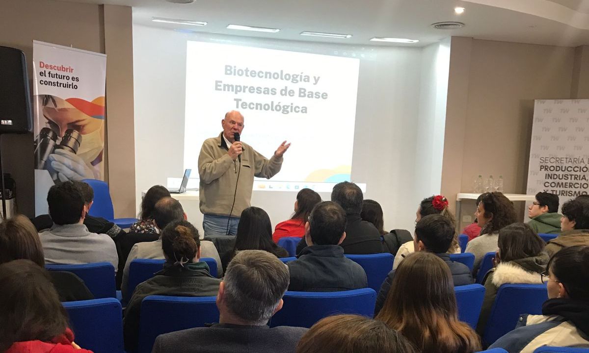 El Gobierno del Chubut busca acercar la ciencia a la población provincial