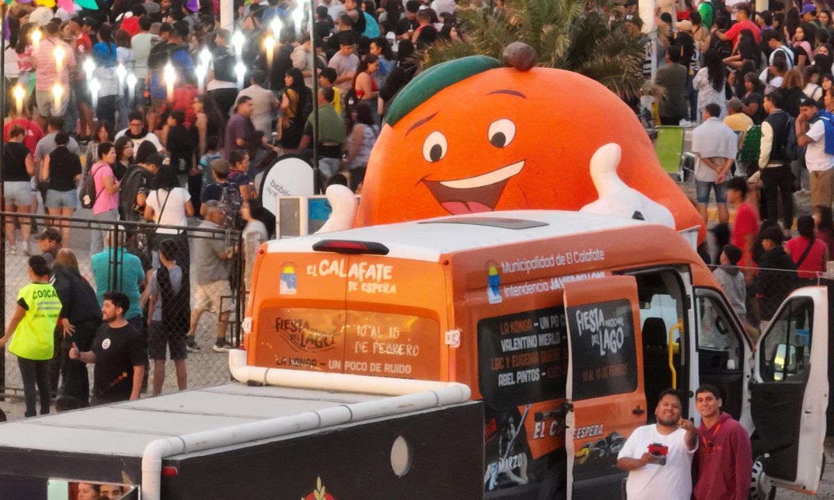 El Calafate promocionó la Fiesta Nacional del Lago en Puerto Madryn