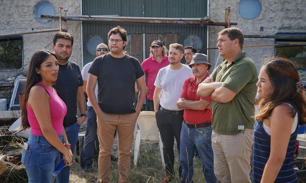 Biss se reunió con vecinos del Complejo El Olivo que buscan avanzar con la regularización de lotes 