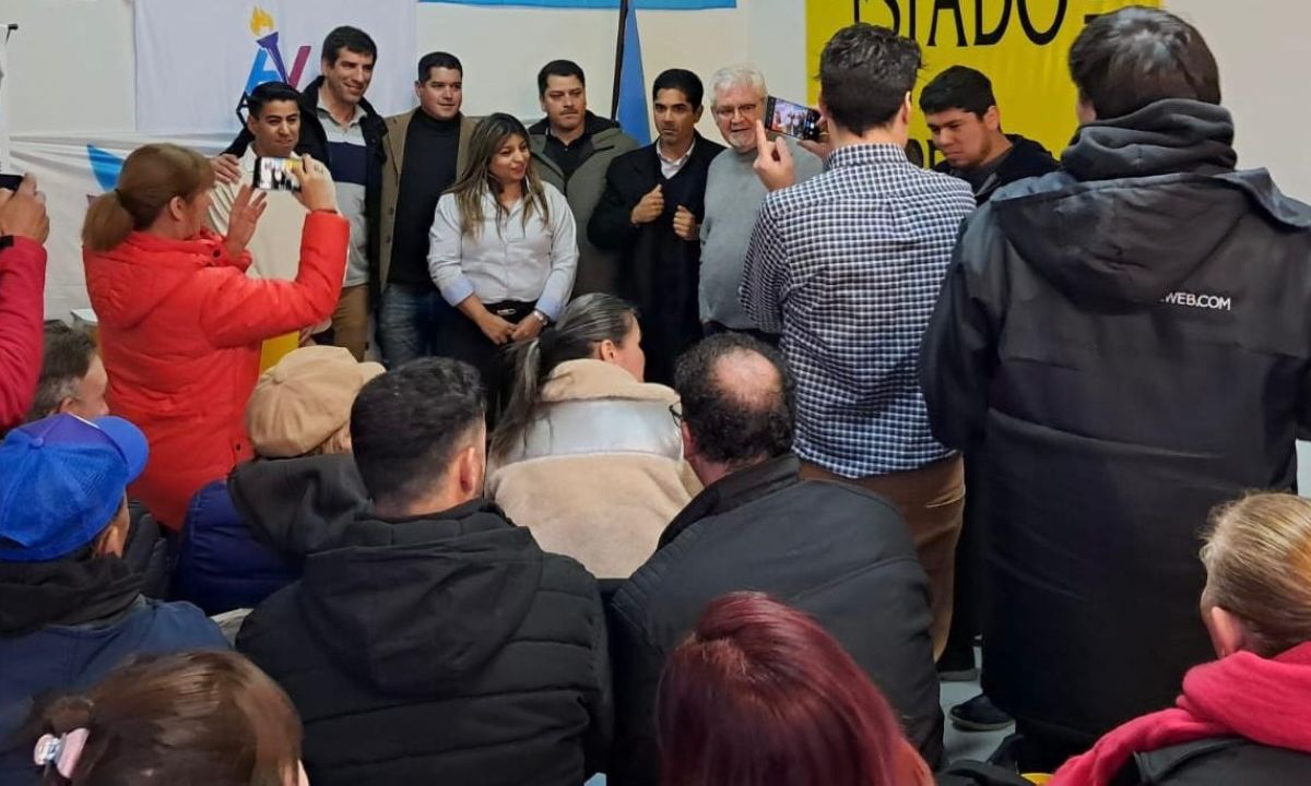 Partidos libertarios forman un frente, pero se diferencian de “La Libertad Avanza” de Chubut