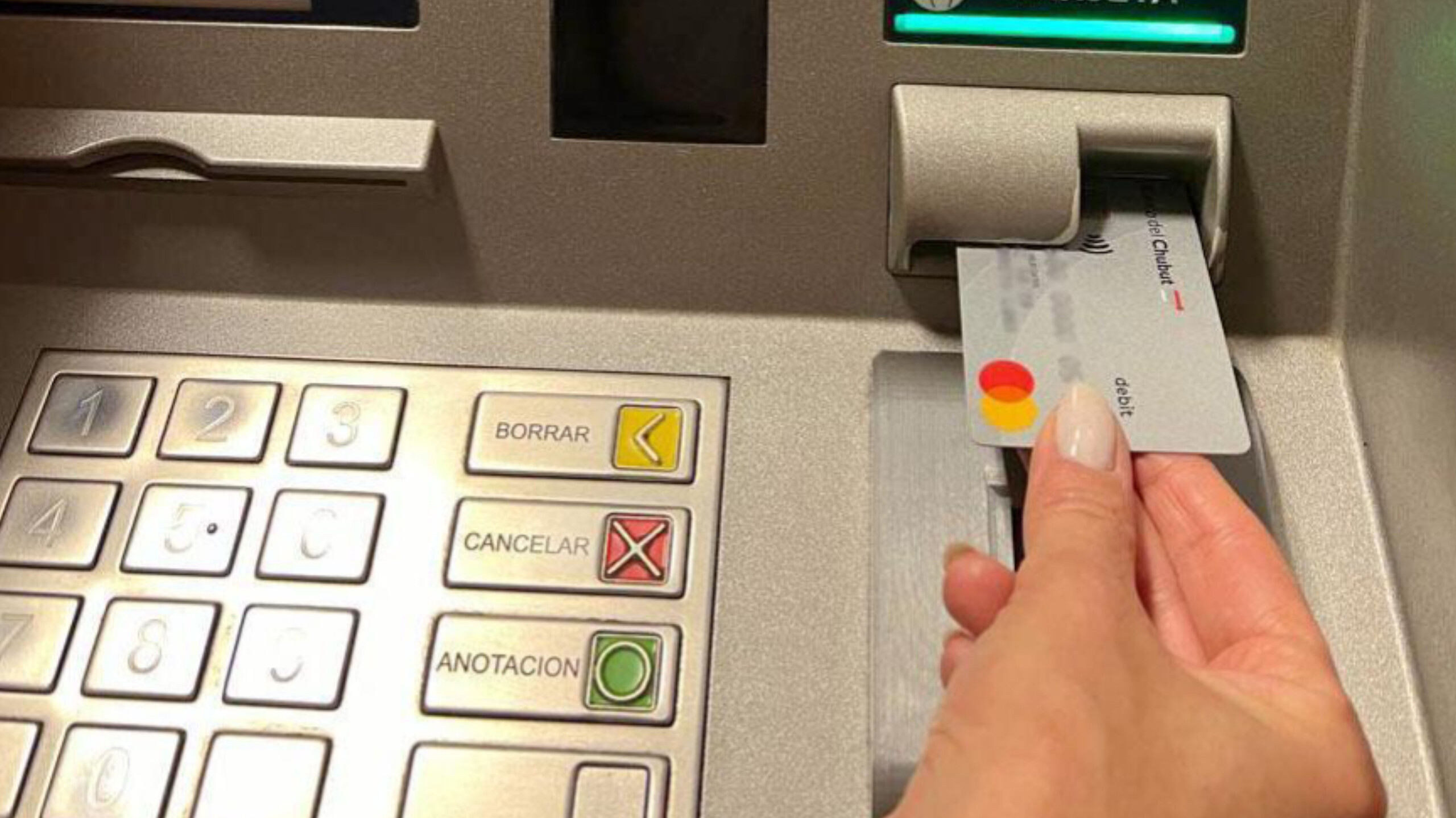 El Gobierno del Chubut deposita el pago del medio aguinaldo para la Administración Pública