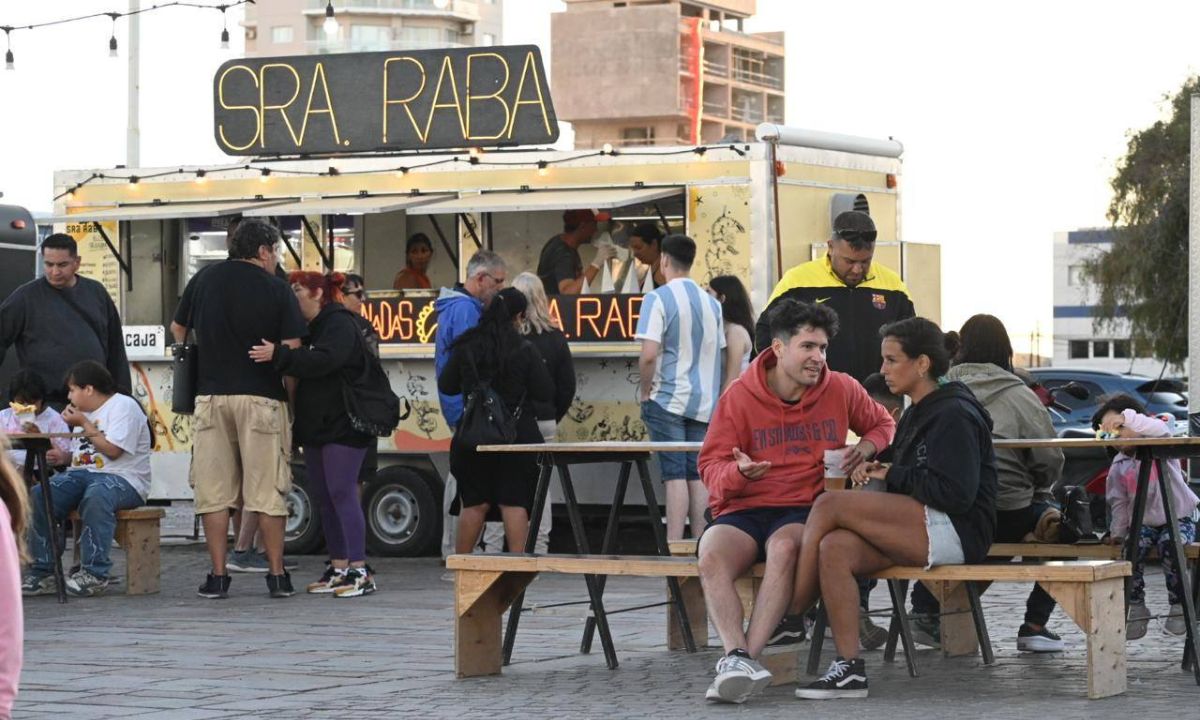FOODTRUCK EN EDICIÓN 2025 DE MADRYN COMESTIBLE