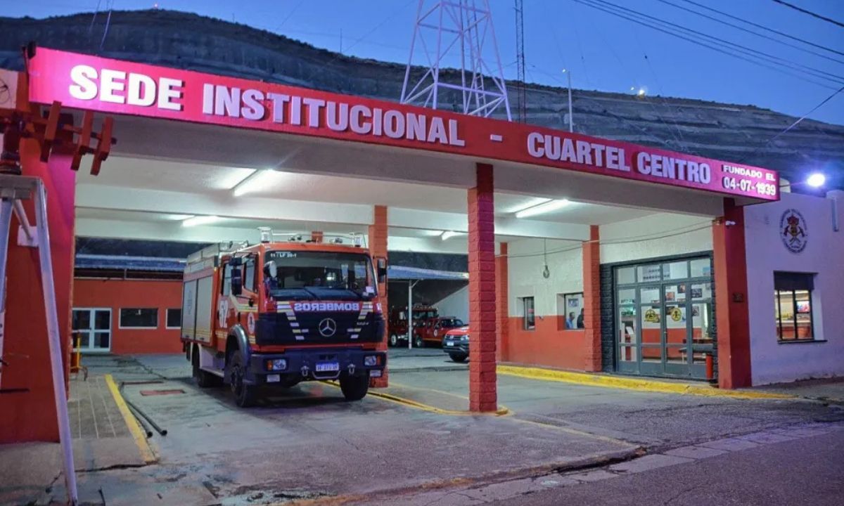 cuartel de bomberos central de comodoro ruvadvia