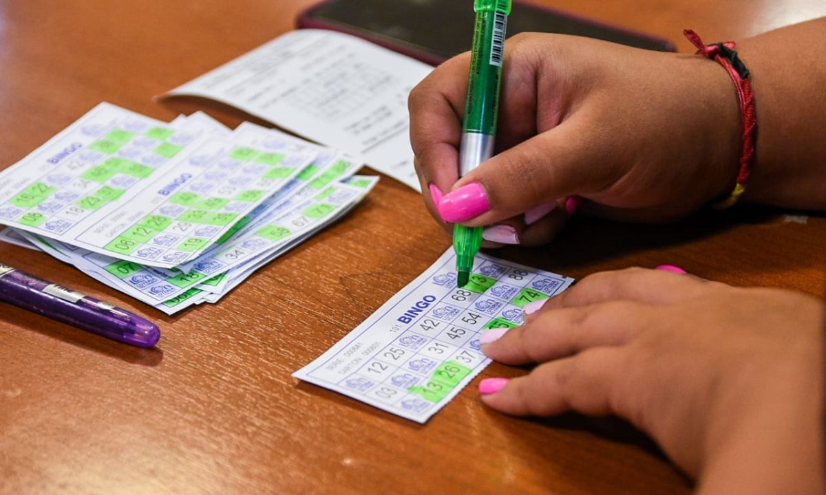 Fin de semana en el bingo municipal