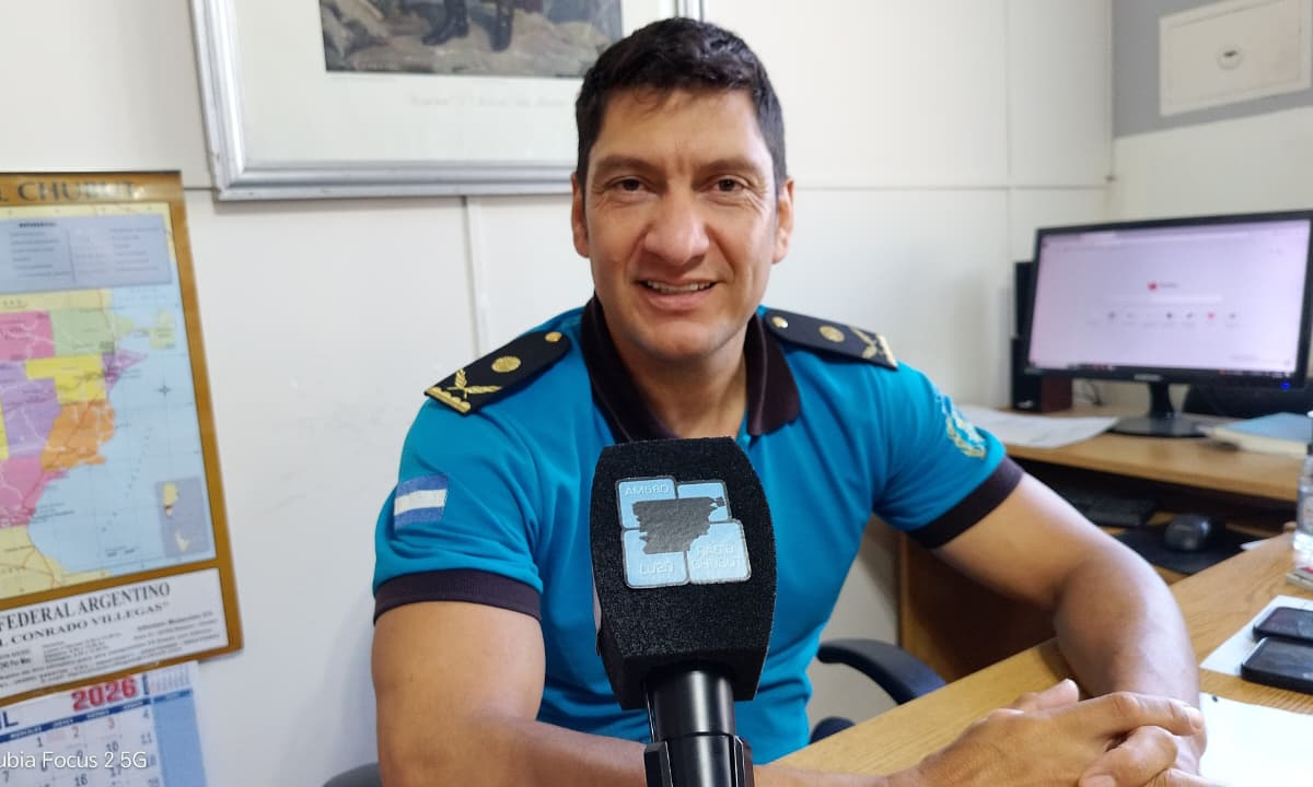 Dos chicas de 15 y 16 años se pelearon en la calle y movilizaron varios patrulleros para la intervención