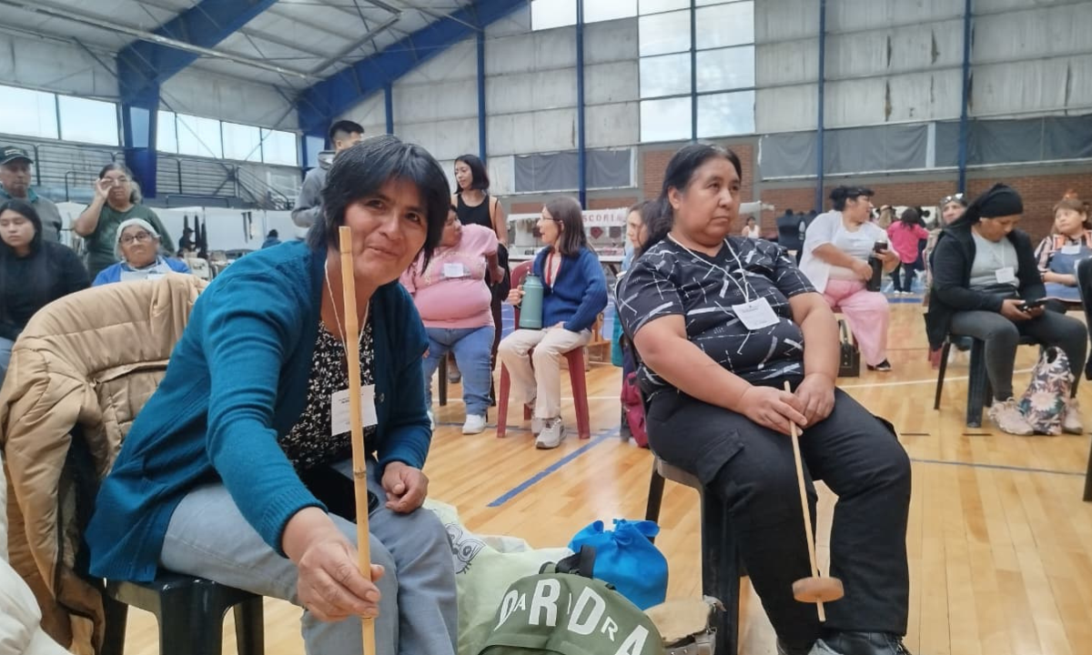 Esquel vive el Encuentro Provincial de Hilanderas con fuerte participación y actividades abiertas