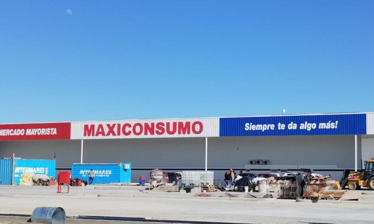 Se ultiman los detalles para la apertura de Maxiconsumo en Trelew