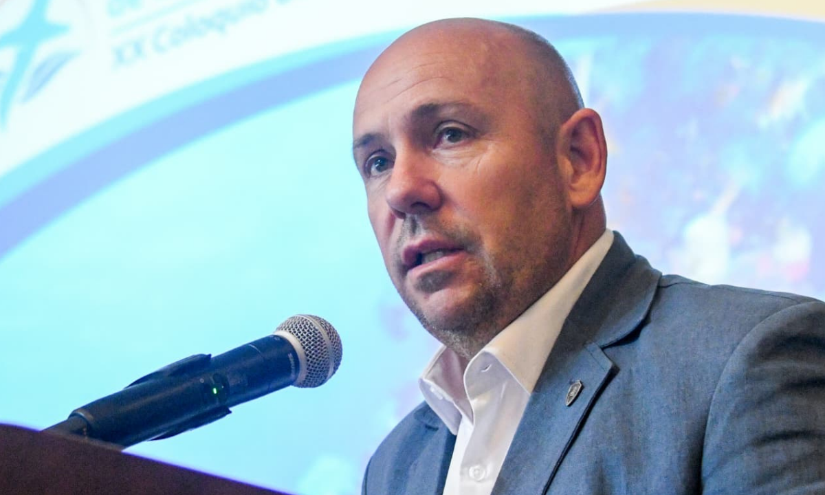 Amenazas en escuelas: Sastre solicitó activar protocolos y tener presencia policial en varios establecimientos