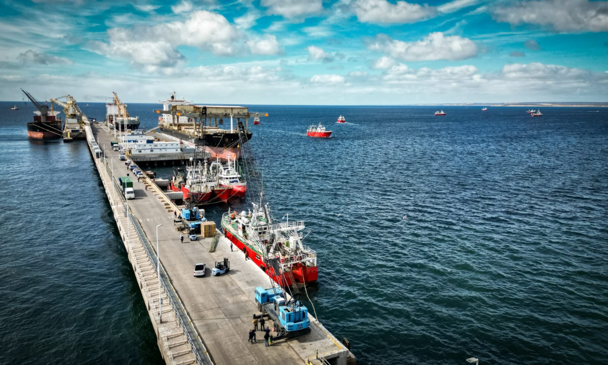 El Gobierno del Chubut adjudicó una obra estratégica para fortalecer la operatividad del Muelle Almirante Storni de Puerto Madryn