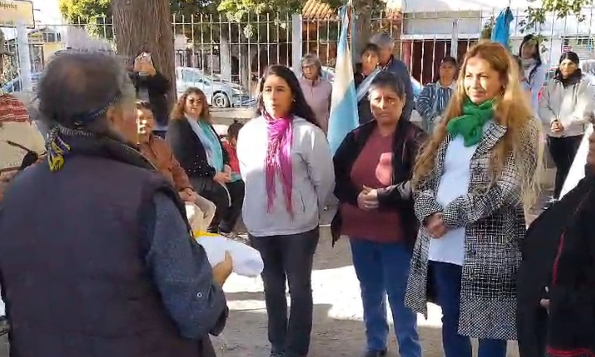 La Escuela 608 fortalece la identidad cultural y la participación de jóvenes y adultos