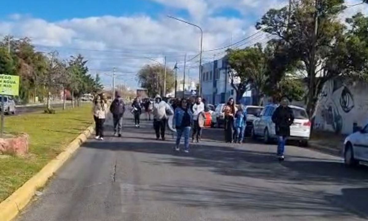 Trabajadores de Pesca reclaman salarios dignos y el pago urgente de un fondo adeudado