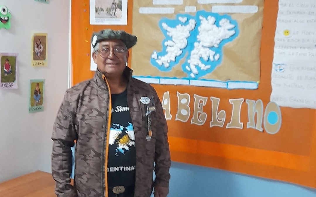 Se suspendió el acto oficial por Malvinas en Las Plumas y un ex combatiente lo conmemoró en su casa con vecinos