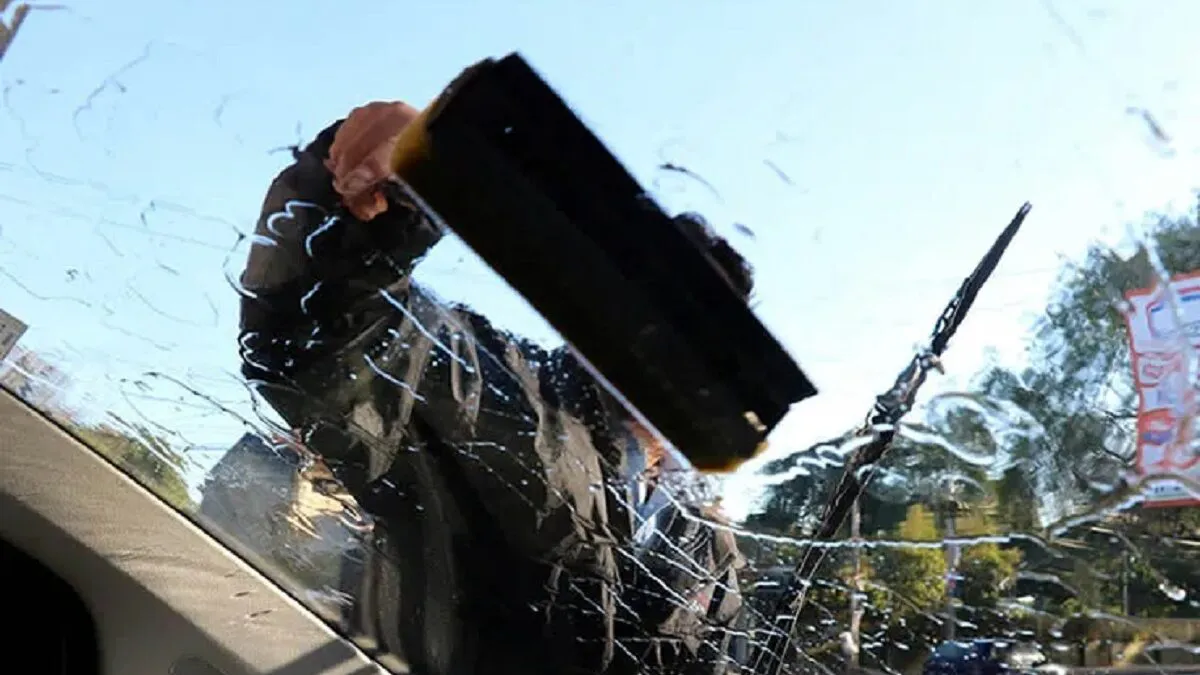 Presentaron proyecto para prohibir a los limpiavidrios en las esquinas