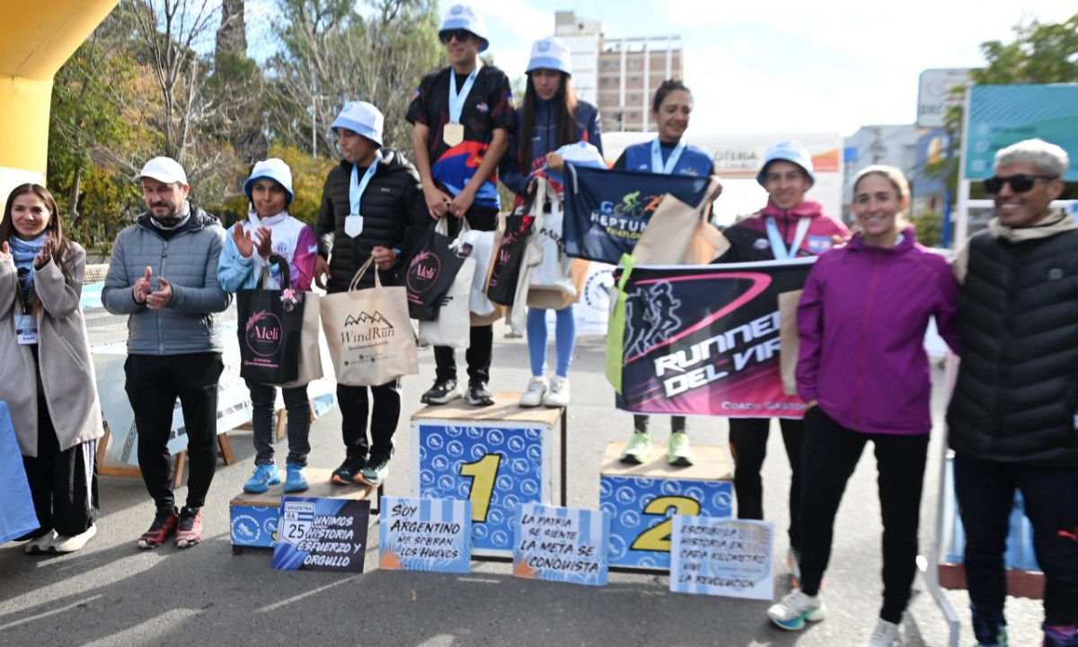 León y Herrera ganaron la Media Maratón Día de la Patria