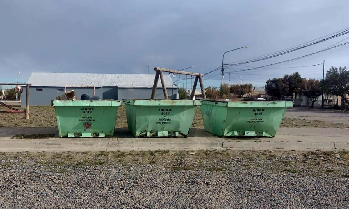 Rawson: la Municipalidad instaló volquetes del programa “Eco Capital” en el barrio 3 de Abril