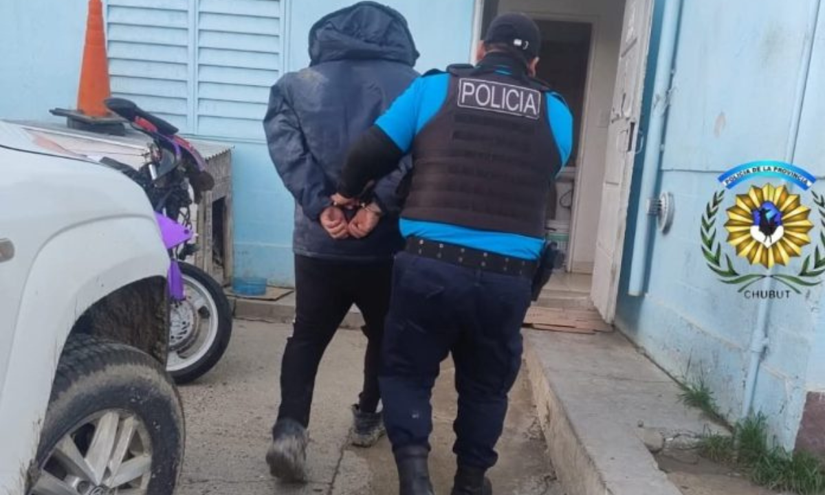 Detuvieron a un hombre acusado de ingresar a una vivienda en el barrio Juan XXIII