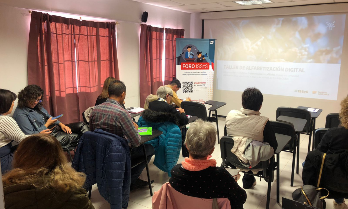 El ISSyS continúa con los Talleres de Alfabetización Digital en toda la provincia