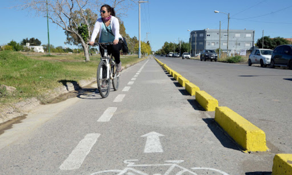 Trelew busca regular el uso de bicicletas y reforzar controles viales