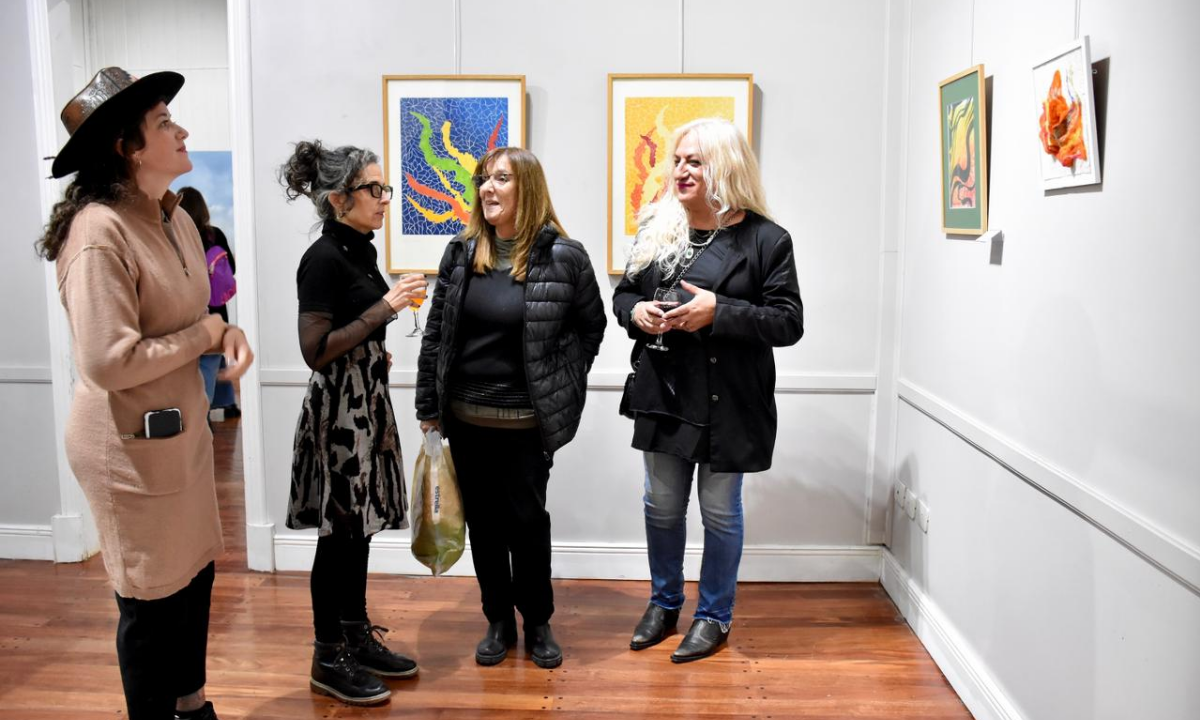 Trelew: el MMAV abrió nuevas muestras de pintura, fotografía y arte textil