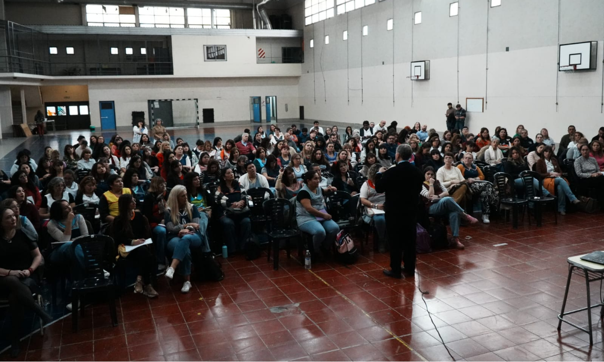 Amplia participación de agentes educativos en una nueva jornada del Programa Integral de Fortalecimiento Directivo