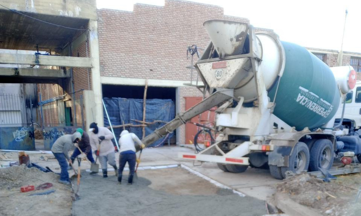 Gaiman avanza con trabajos de reparación de pavimento en distintos sectores de la localidad