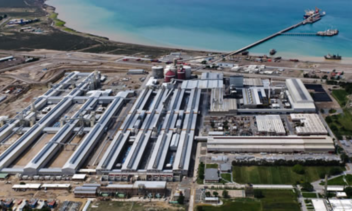 Se realizó mantenimiento en Planta de Tratamiento de Gases de Aluar