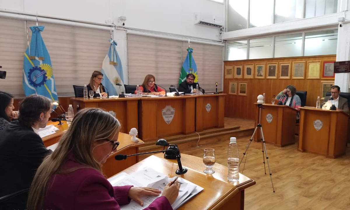 El Concejo Deliberante de Trelew rechazó el aumento tarifario solicitado por la Cooperativa