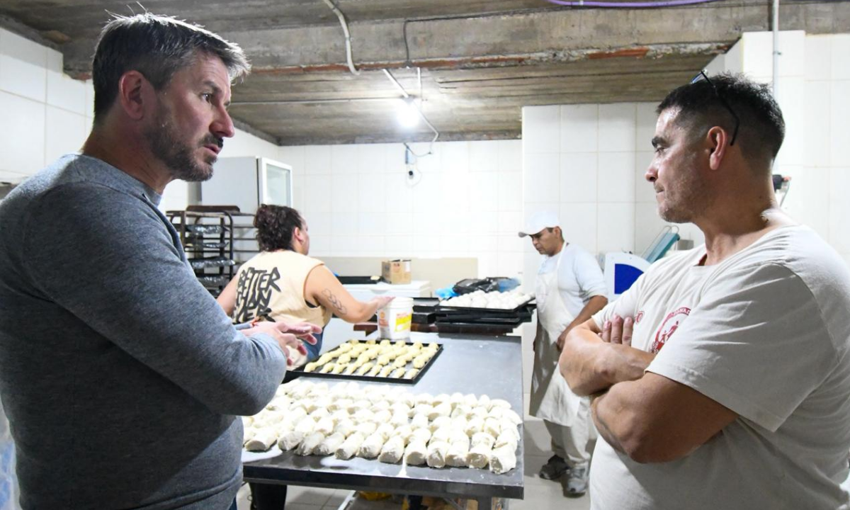 Trelew: Panadería La Familia presentó proyecto para ampliar su producción y sumar empleo