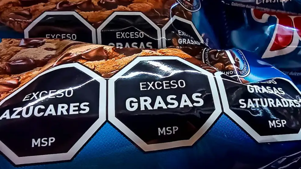 Nutricionistas cuestionan la posible eliminación de los octógonos en alimentos