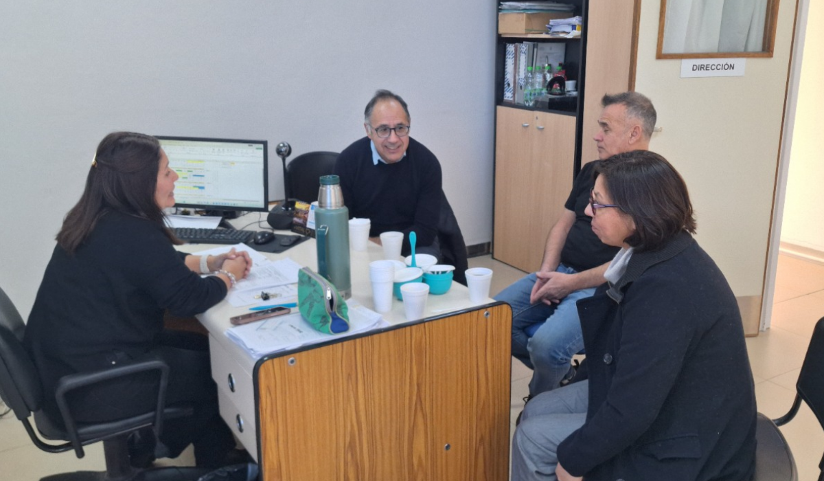 Autoridades de Salud visitaron el Hospital Rural de Sarmiento y evaluaron mejoras para fortalecer la atención