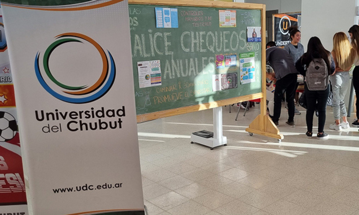 La Universidad del Chubut fortalece su presencia en el interior con carreras a distancia y más de 6.000 estudiantes