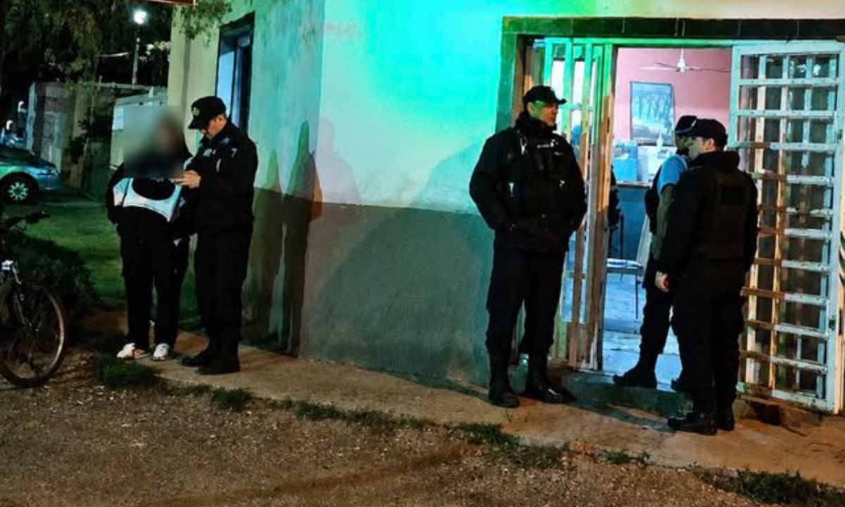 Trelew: una discusión en un bar terminó con dos hombres heridos de arma de fuego