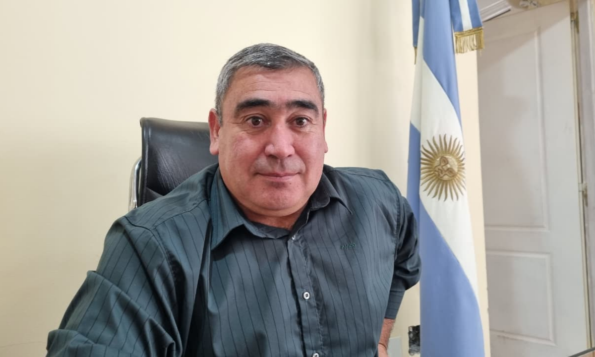 El Gobierno provincial avanza con obras de gas en comunas rurales y un parque fotovoltaico en Paso de Indios