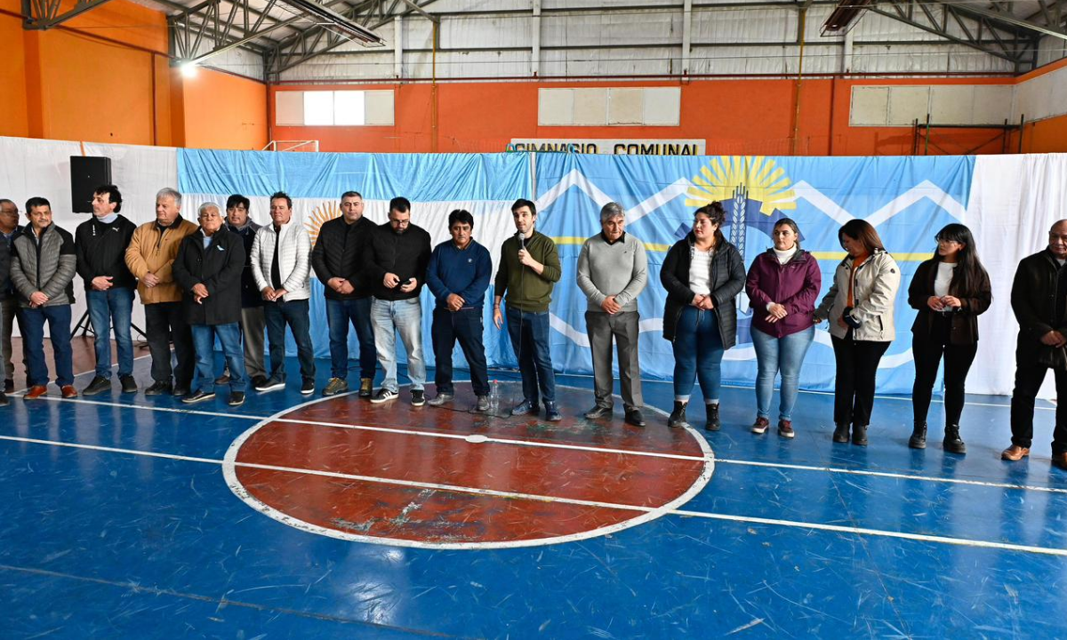 Después de diez años, la Provincia vuelve a llevar gas a las comunas rurales y alcanzará, en una primera etapa, a seis localidades del interior