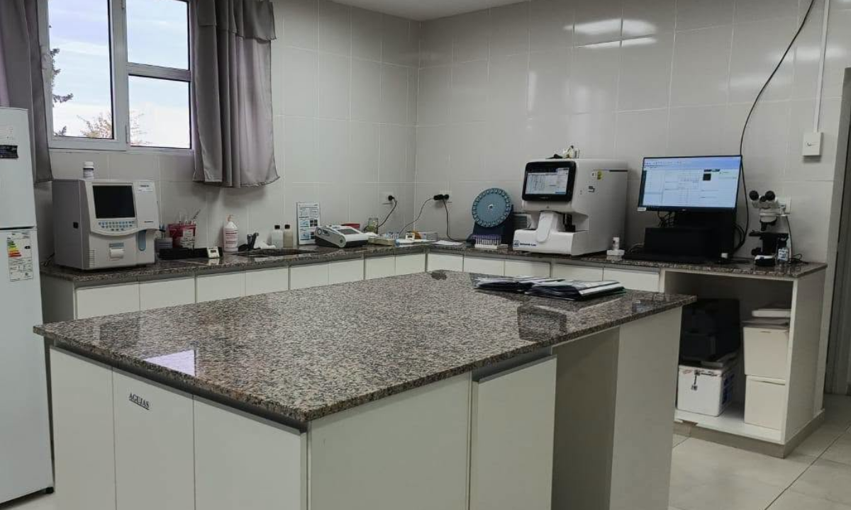 El Hospital Santa Teresita de Rawson habilitó la ampliación y modernización de su laboratorio