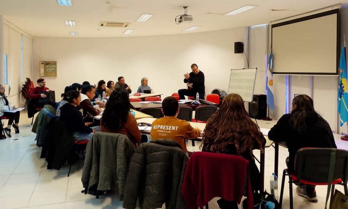 Provincia fortalece el desarrollo de la actividad coral en Chubut