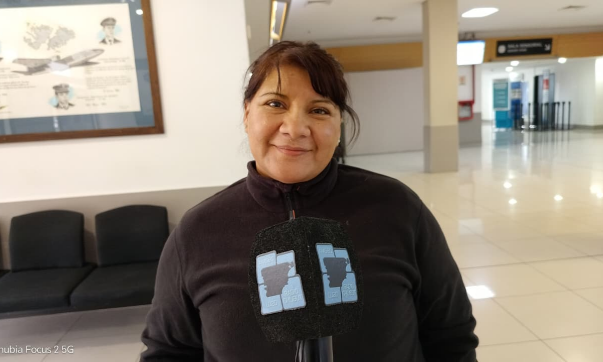 Trabajadores aeroportuarios impulsan que el transporte público llegue al aeropuerto de Trelew
