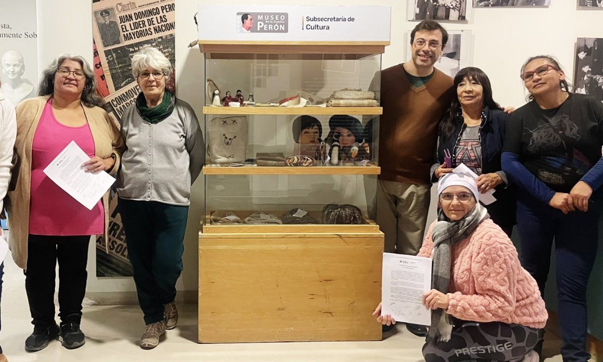 Provincia suma un nuevo punto de venta en Camarones para artesanos registrados de Chubut
