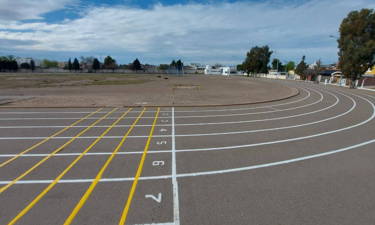 Trelew iniciará la primera etapa de la remodelación integral de la pista municipal de atletismo