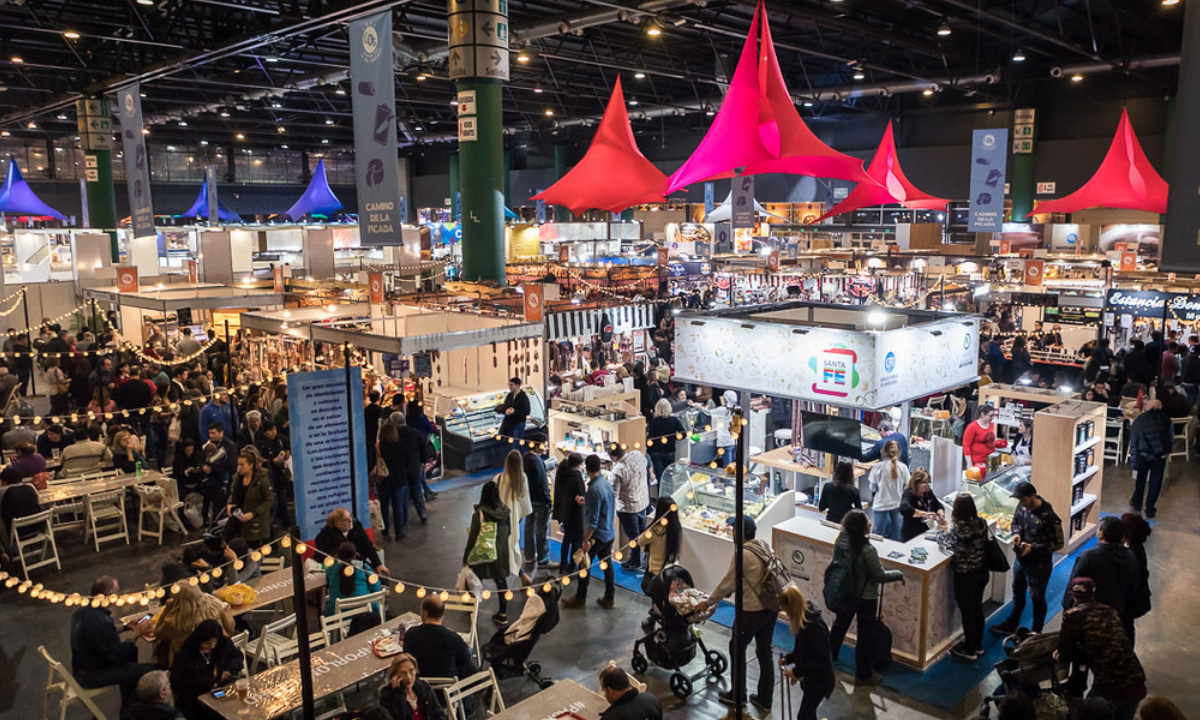 Chubut promociona su oferta turística y gastronómica en una nueva edición de la Feria Caminos y Sabores