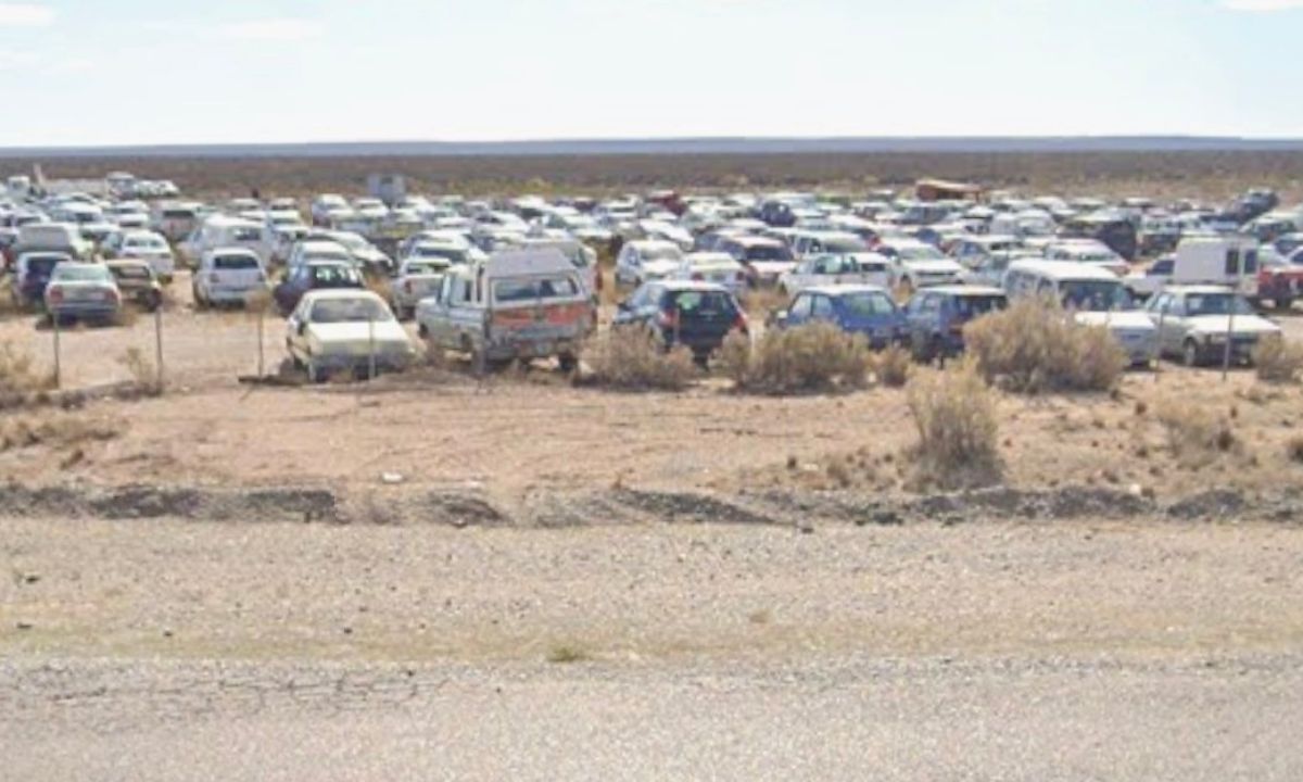 Trelew busca retirar unos 700 vehículos secuestrados de los corralones municipales