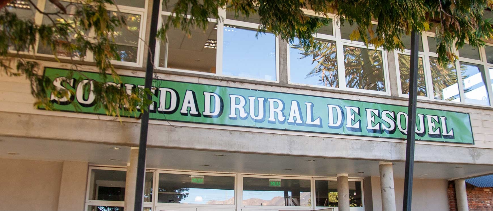La Rural de Esquel advirtió por la falta de lugares habilitados para faena y el riesgo sanitario