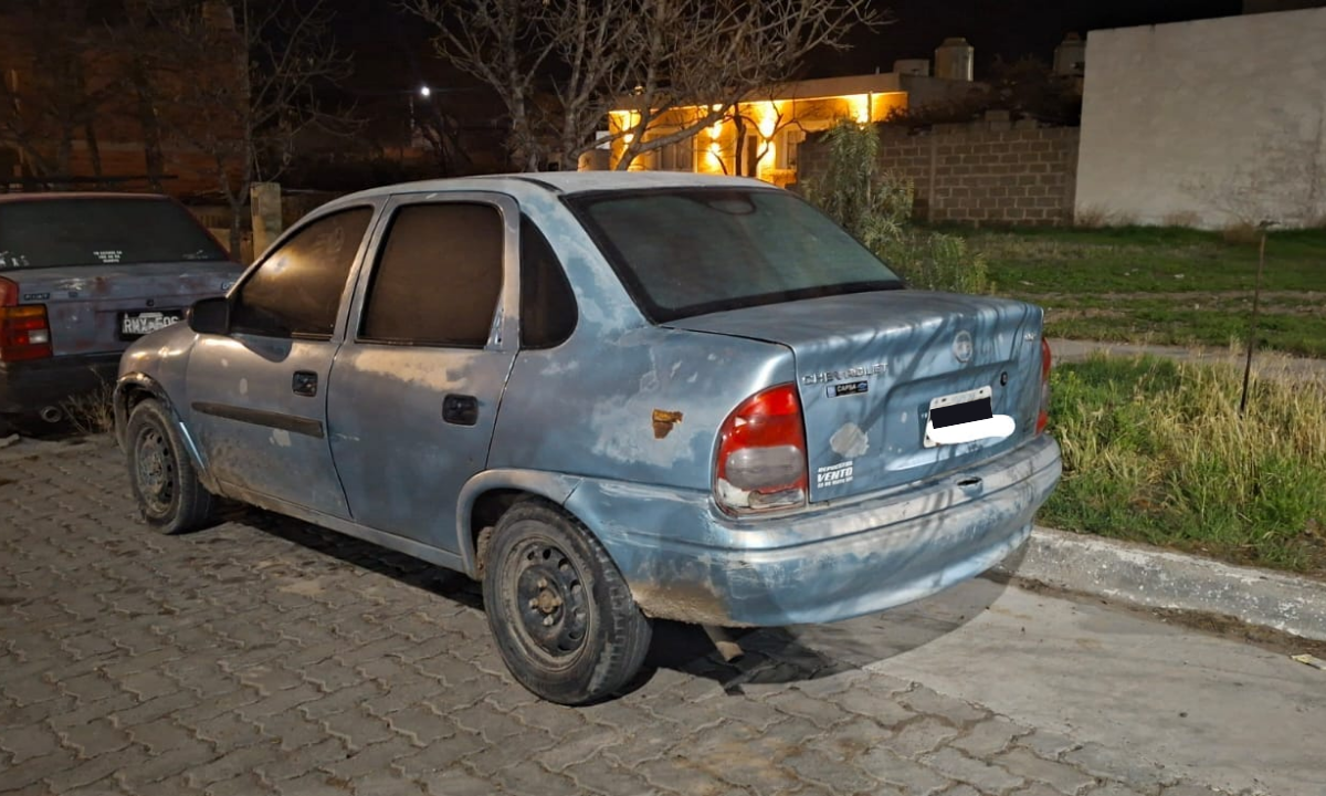 Detectan en Gaiman un Chevrolet Corsa con pedido de secuestro activo requerido por la Justicia de Puerto Madryn