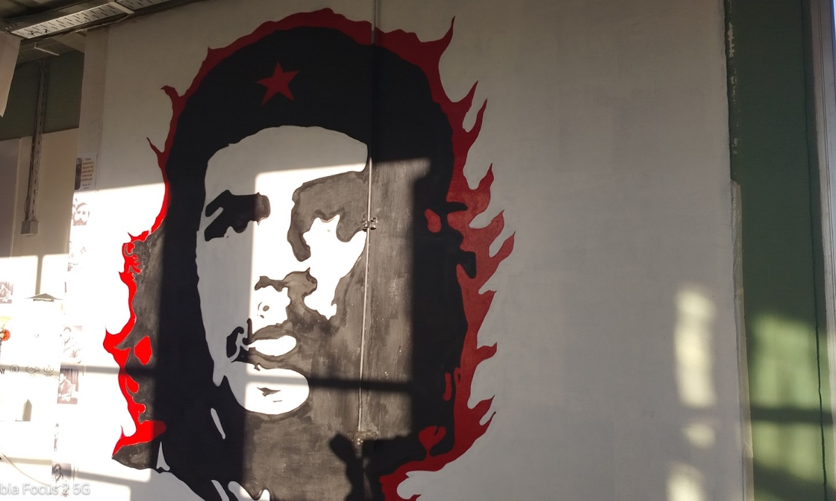 Avanza la restauración del mural del «Che» Guevara