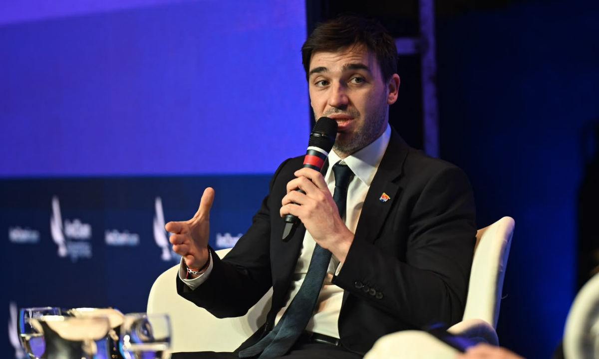 Torres destacó el potencial energético de Chubut y llamó a construir una agenda federal de desarrollo