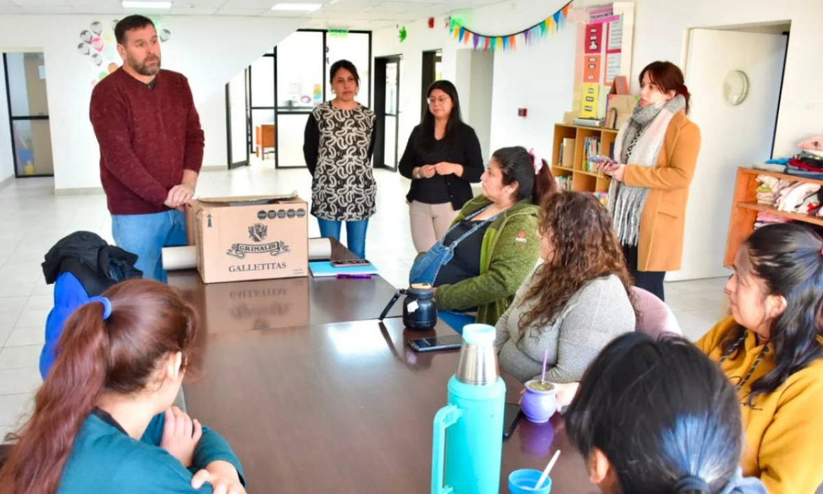 La Municipalidad de Trelew puso en marcha una capacitación de chocolatería para el Centro Integral de la Mujer