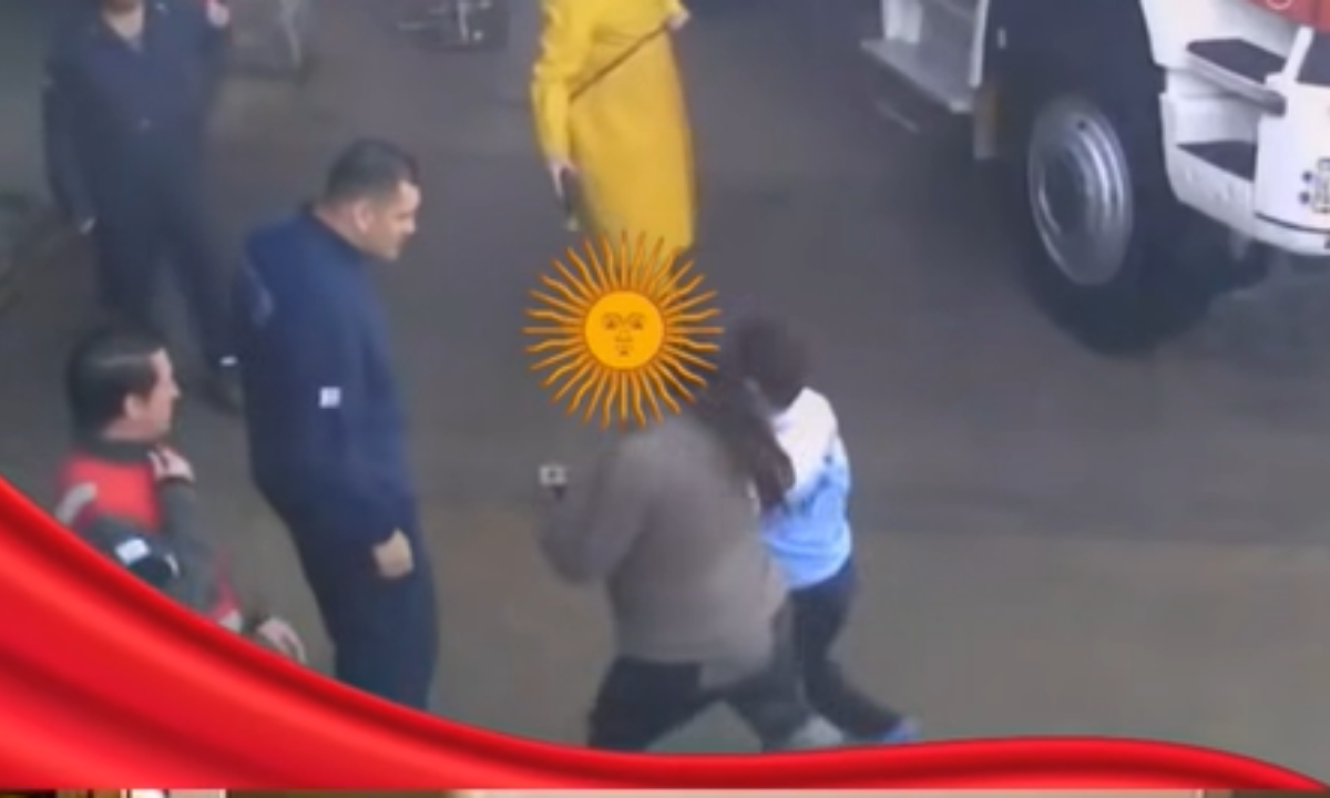 Un niño llegó al cuartel de Bomberos de Trelew tras tragarse una pila