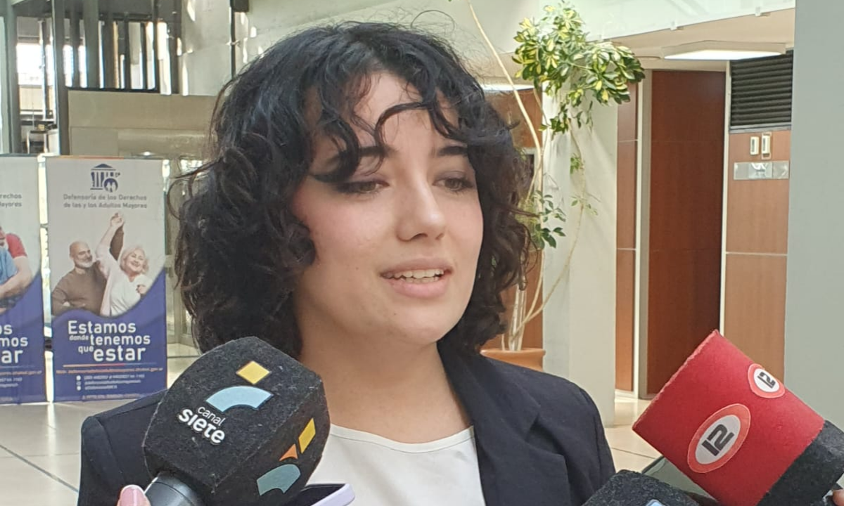 Estudiante de Esquel fue reconocida por su desempeño académico