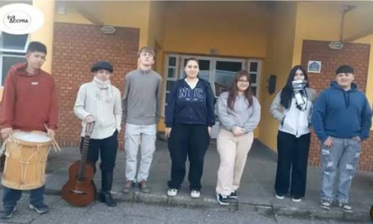 Estudiantes de El Hoyo representarán a Chubut en un certamen folclórico en Córdoba