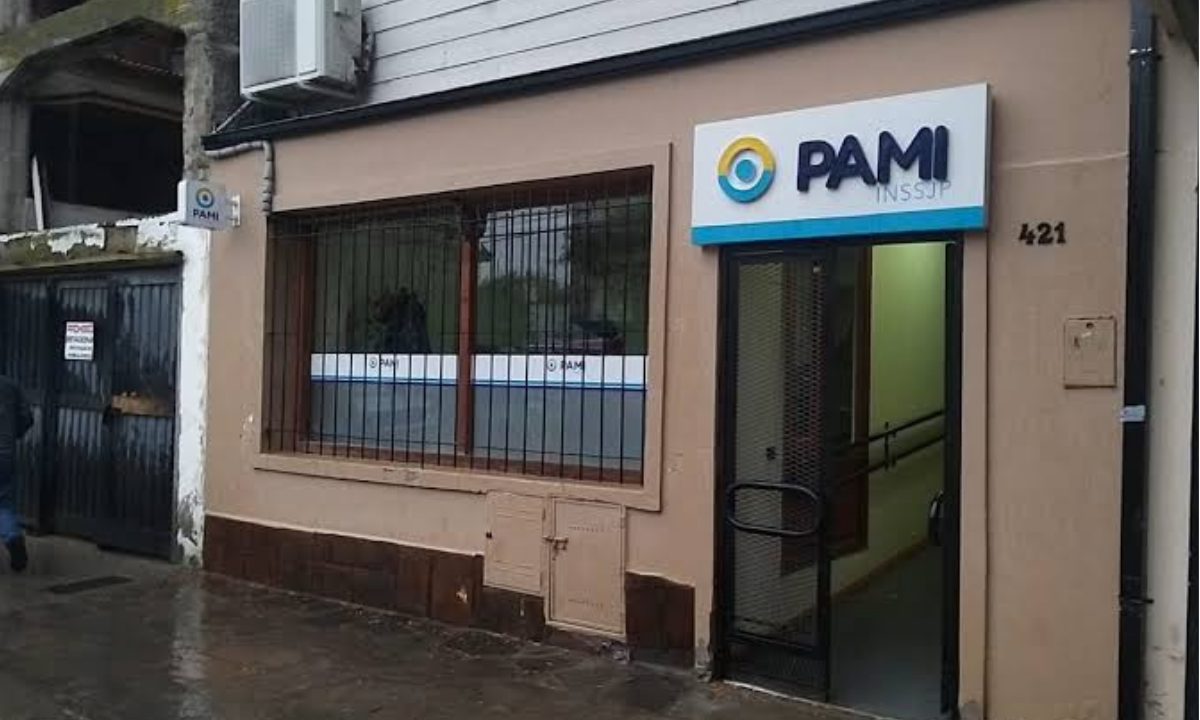 La falta de atención a los afiliados de PAMI en Esquel saturó los niveles de internación en el sector público
